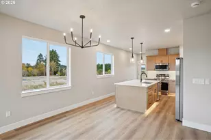 312 Eminence Ave, Winlock, WA 98596 - Photo 8