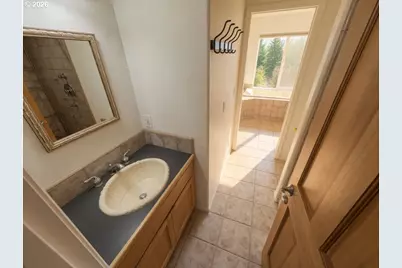 3991 Sherrard Rd, Hood River, OR 97031 - Photo 12