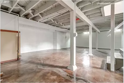 1235 SW Carson St, Portland, OR 97219 - Photo 26