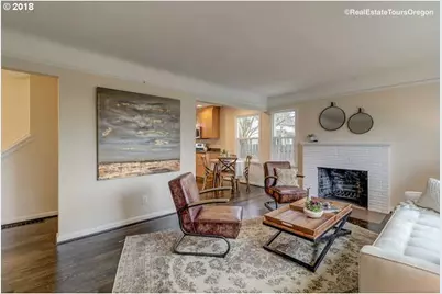 1235 SW Carson St, Portland, OR 97219 - Photo 6