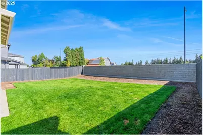 1156 N 44th Pl, Ridgefield, WA 98642 - Photo 32