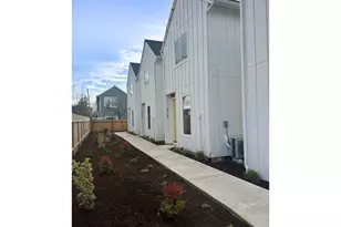 5230 SE Knapp, Portland, OR 97206 - Photo 18