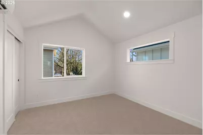 5230 SE Knapp, Portland, OR 97206 - Photo 12