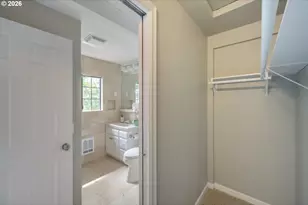 10165 SW Walker Rd, Beaverton, OR 97005 - Photo 20