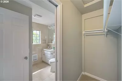 10165 SW Walker Rd, Beaverton, OR 97005 - Photo 22
