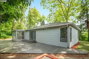 10165 SW Walker Rd, Beaverton, OR 97005 - Photo 32