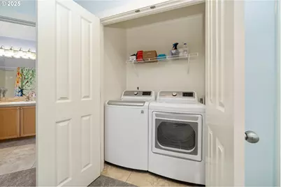 140 Breezee Way, Tillamook, OR 97141 - Photo 18