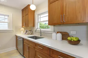 3316 NE 11th Ave, Portland, OR 97212 - Photo 12