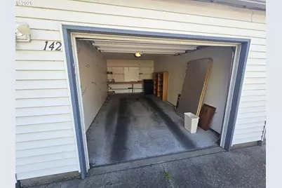14875 NE Sacramento St #142, Portland, OR 97230 - Photo 16