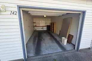 14875 NE Sacramento St, Portland, OR 97230 - Photo 16