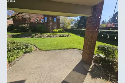 14875 NE Sacramento St #142, Portland, OR 97230 - Photo 2
