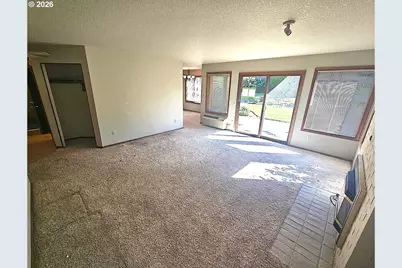 14875 NE Sacramento St #142, Portland, OR 97230 - Photo 12