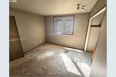 14875 NE Sacramento St #142, Portland, OR 97230 - Photo 16