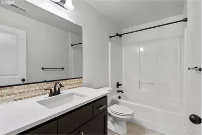 7473 NE Fremont St, Portland, OR 97213 - Photo 26