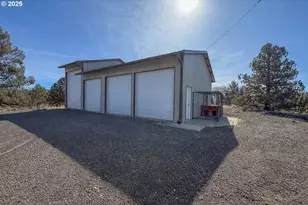 25405 SE Bear Creek Rd, Prineville, OR 97754 - Photo 20