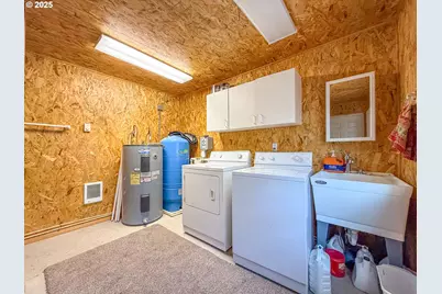 25405 SE Bear Creek Rd, Prineville, OR 97754 - Photo 26