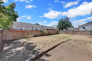 3906 Century Dr, Eugene, OR 97402 - Photo 32