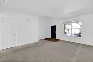 3906 Century Dr, Eugene, OR 97402 - Photo 4