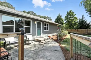 3585 NE Brogden St, Hillsboro, OR 97124 - Photo 2