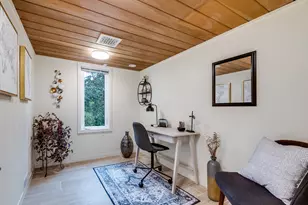 2450 Birch Ln, Eugene, OR 97403 - Photo 34