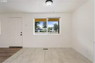 2345 SE 145th Ave, Portland, OR 97233 - Photo 8
