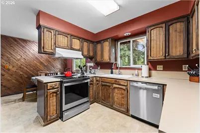 31490 Dowd Rd, Saint Helens, OR 97051 - Photo 8