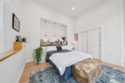 5604 SW Knightsbridge Dr, Portland, OR 97219 - Photo 36