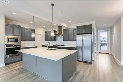 4277 SE Reed Dr, Hillsboro, OR 97123 - Photo 10