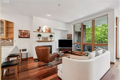 1030 NW Johnson St #224, Portland, OR 97209 - Photo 6