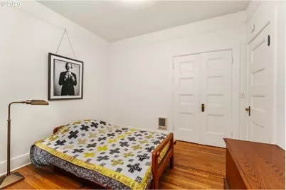 731 SW King Ave #10, Portland, OR 97035 - Photo 22