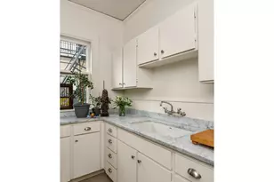 731 SW King Ave, Portland, OR 97035 - Photo 16