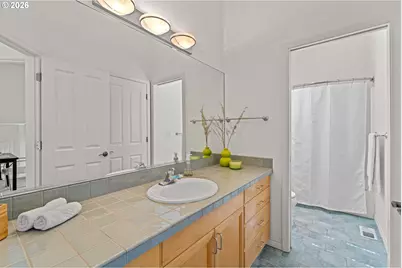 1616 NW Foley Ct, Portland, OR 97229 - Photo 32