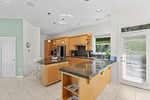 1616 NW Foley Ct, Portland, OR 97229 - Photo 16
