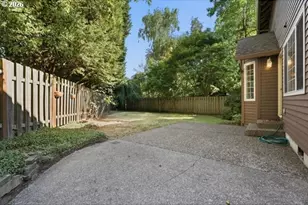 13075 Sierra Ct, Lake Oswego, OR 97035 - Photo 34