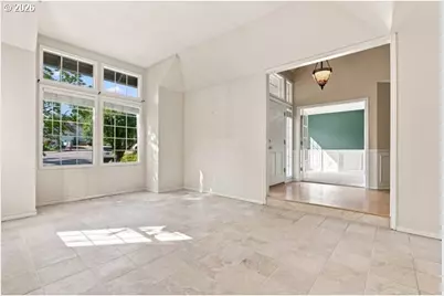 13075 Sierra Ct, Lake Oswego, OR 97035 - Photo 6
