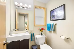 721 NW 58th St, Vancouver, WA 98663 - Photo 12