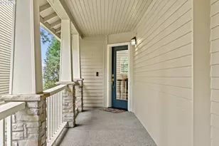 3490 Chaparrel Loop, West Linn, OR 97068 - Photo 2