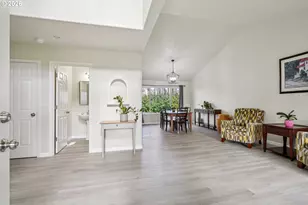 1743 SE 60th Ave, Hillsboro, OR 97123 - Photo 4