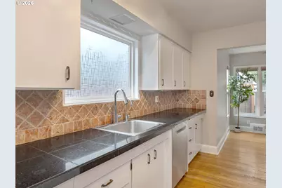 3620 SE Haig St, Portland, OR 97202 - Photo 12