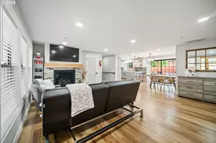 8955 SW Club Meadow Ln, Portland, OR 97225 - Photo 8