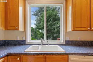 1821 NW 129th Pl, Portland, OR 97229 - Photo 14
