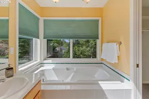 1821 NW 129th Pl, Portland, OR 97229 - Photo 28