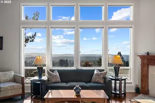 12449 SW 55th Pl, Portland, OR 97219 - Photo 2