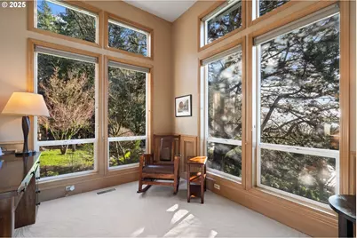 12449 SW 55th Pl, Portland, OR 97219 - Photo 6