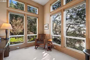 12449 SW 55th Pl, Portland, OR 97219 - Photo 6