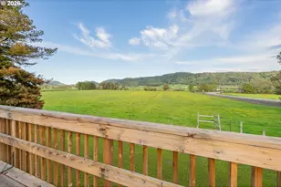 8160 Lookingglass Rd, Roseburg, OR 97471 - Photo 28