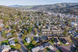 650 NE Polk St, Roseburg, OR 97470 - Photo 36