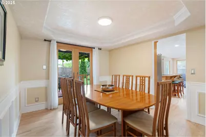 9358 SW Claridge Dr, Portland, OR 97223 - Photo 14