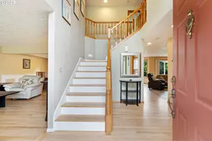 9358 SW Claridge Dr, Portland, OR 97223 - Photo 4