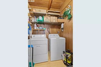 5218 NW Jetty Ave, Lincoln City, OR 97367 - Photo 32